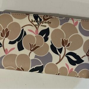 Kate spade wallet